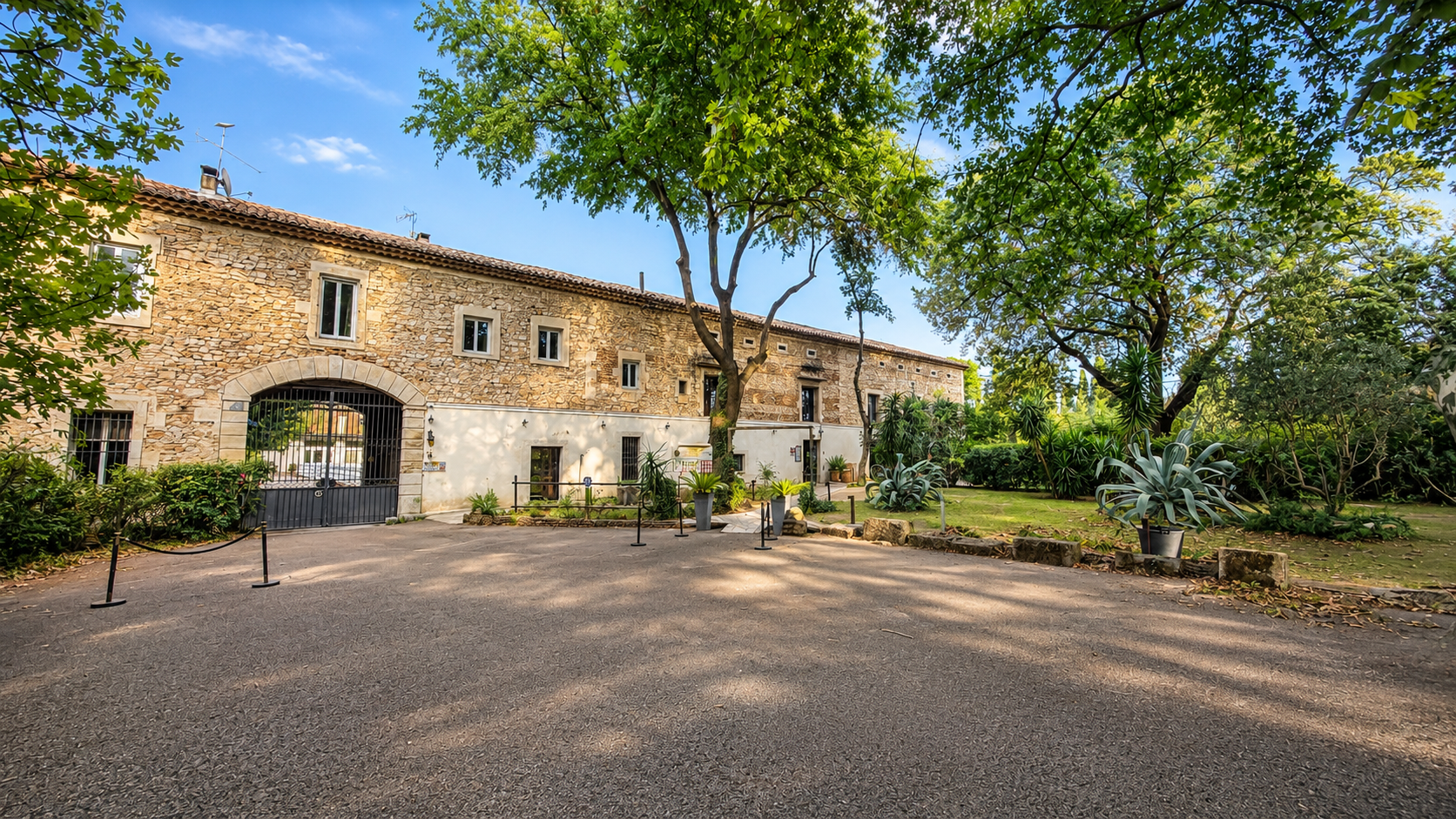 Entrée Galambre